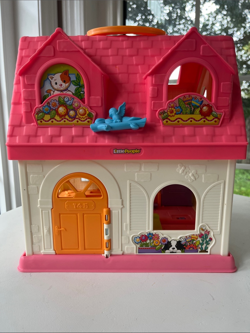 Little People Surprise & Sounds Home, Musical Playhouse